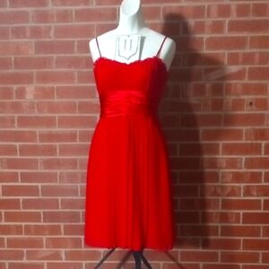 Elegant Red Dress women's size 4 "perfect little red dress"
